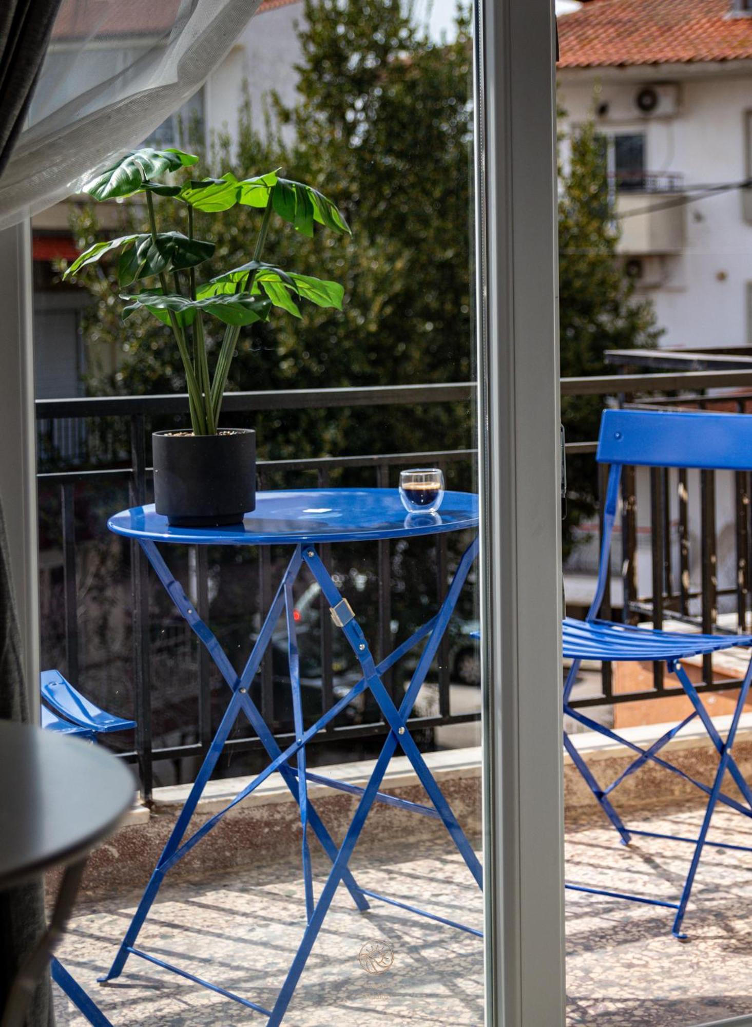 Apartment C&m Nea Michaniona